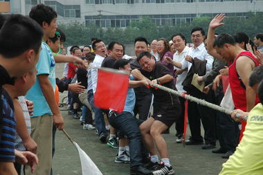 激情飛揚慶國慶，凝心聚力拔河賽——學校工會國慶拔河比賽活動方案